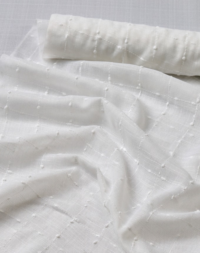 רנר שויצרי נקודות ריבועים - לבן