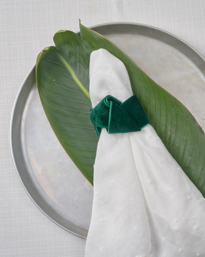 חבק קשר קטיפה - ירוק בקבוק