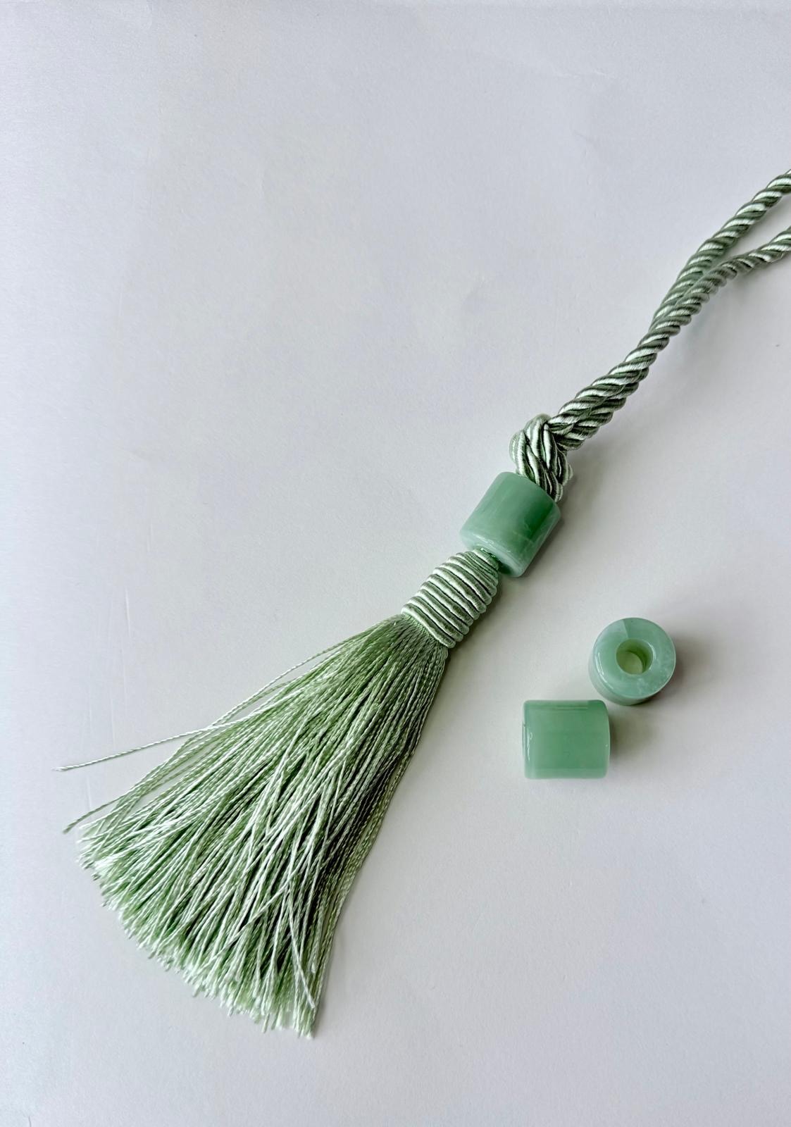 חרוז השחלה דמוי שיש צילינדר - ג׳ייד